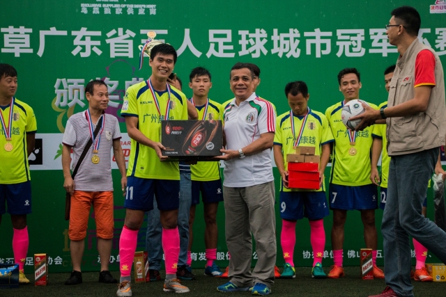 今晚！CCTV5不转，1大平台直播中国男篮再战喀麦隆，NBA球员杨瀚森等缺阵，CBA球员领衔